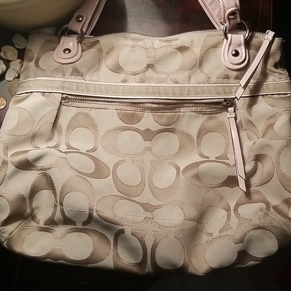 Coach handbag - Picture 2 of 4